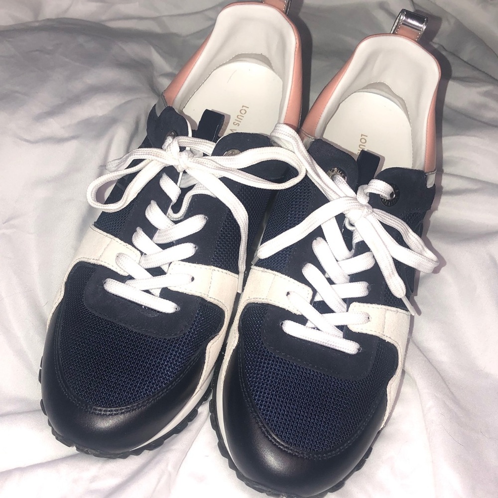 LV Sneakers - Picture 2 of 4